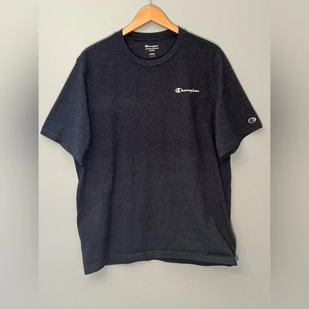Champion Logo T Shirt Adult Size 2XL - Picture 1 of 3